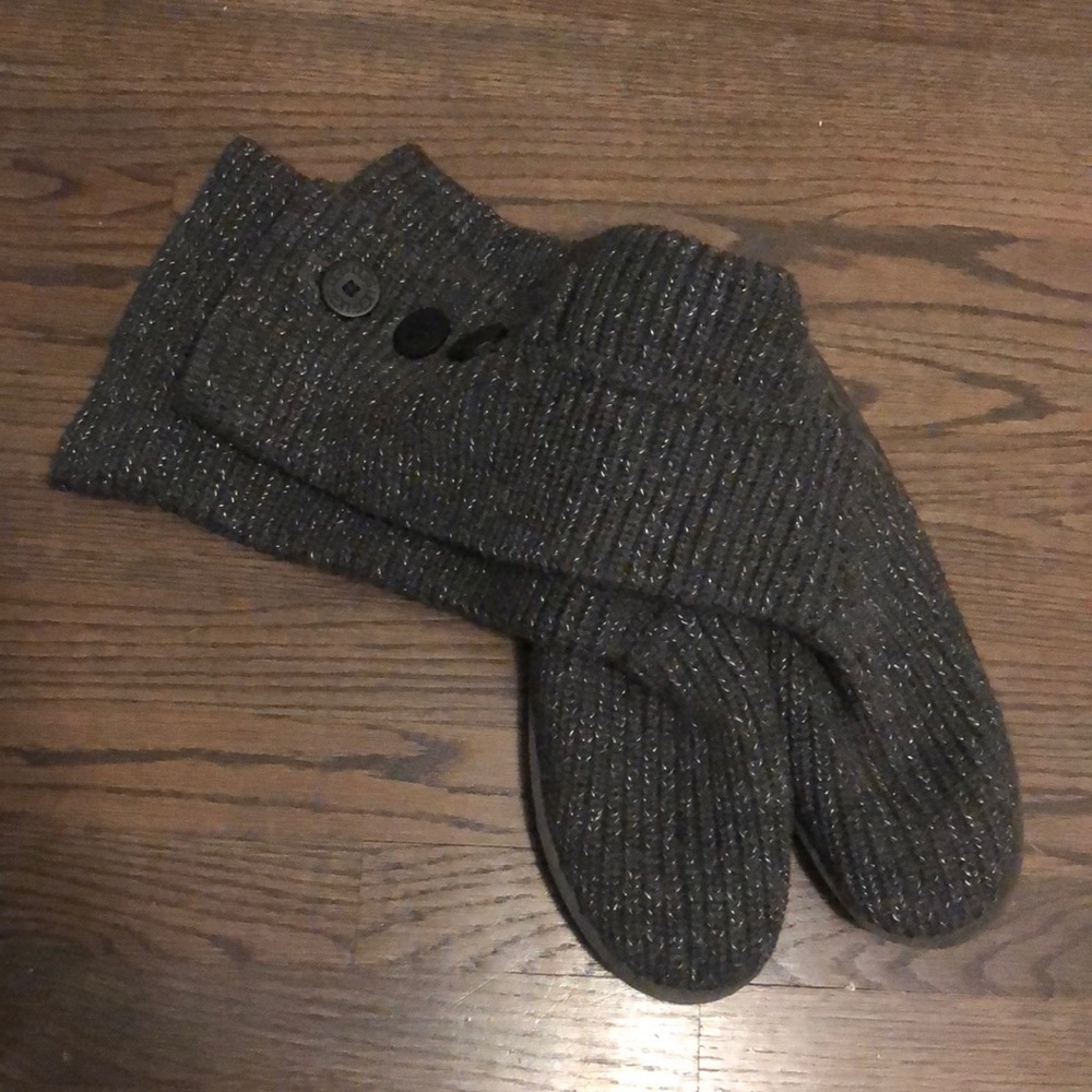 Ugg Women’s Grey Classic Cardy Boots